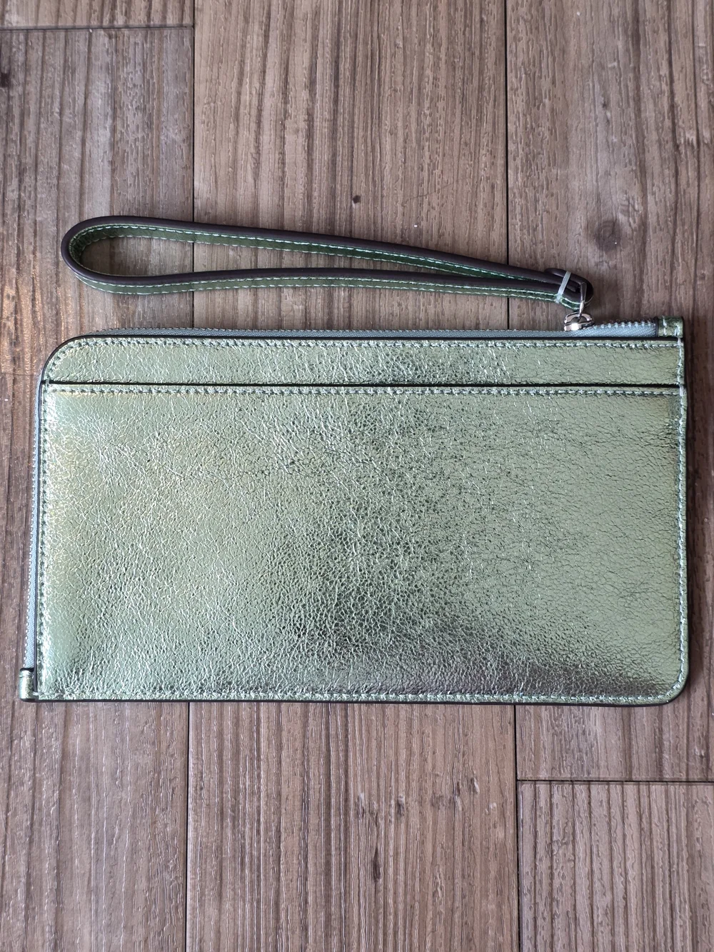 Kate Spade Lucy L-Zip Wristlet Metallic Seawater Green
